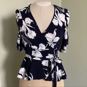 Trashy Diva Deco Daffodil Jolene Wrap Top
